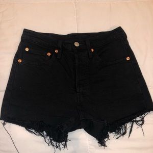 Women’s Levi’s 501 Short Slim Fit